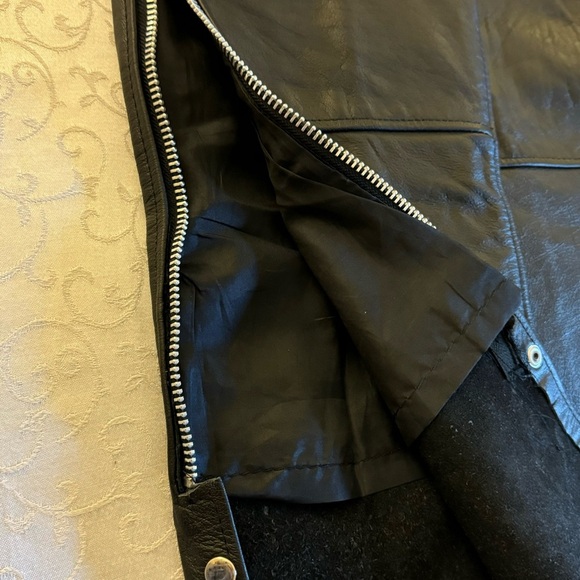 Interstate Black Leather Motorcycle Chaps - Picture 16 of 16